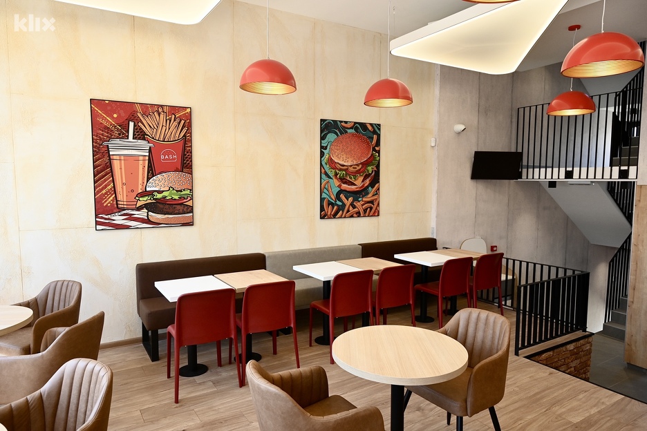 BASH restoran stigao na Ilidžu (Foto: T. S./Klix.ba)