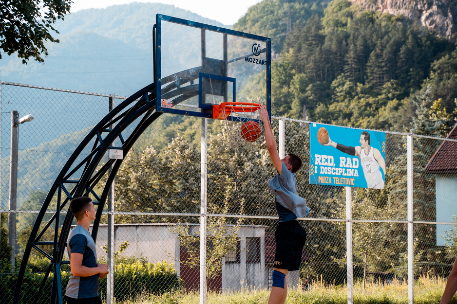 Mirza Teletović i Mozzart u kampu u Jablanici