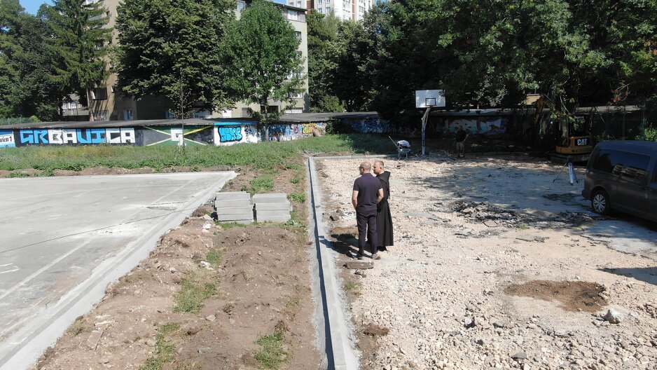 Radovi na objektu Franjevačkog provincijalata Bosne Srebrene i sportskom igralištu