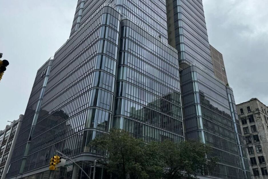 Zgrada u kojoj se nalaze apartmani Novaka Đokovića (Foto: B92)