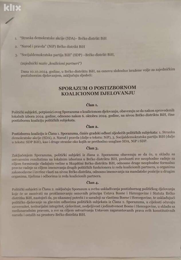 Dokument o koalicionopj saradnji koji su u Brčkom potpisali SDA, SDP i NiP