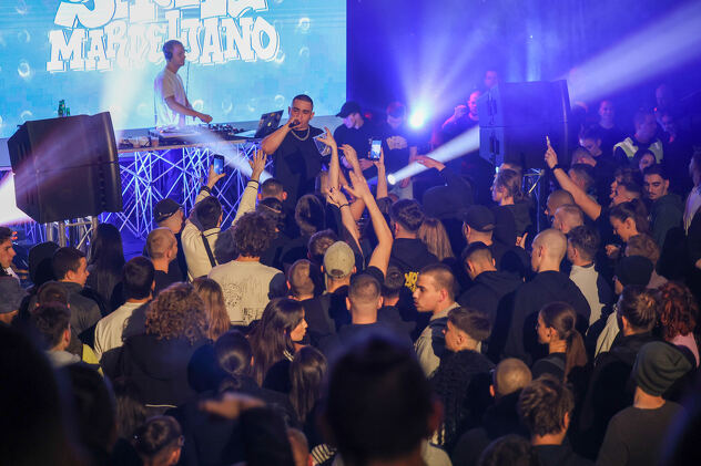 Smoke Mardeljano u amfiteatru Doma mladih (Foto: I. L./Klix.ba)