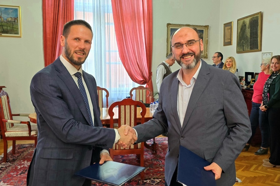 Bosnalijek i UNSA