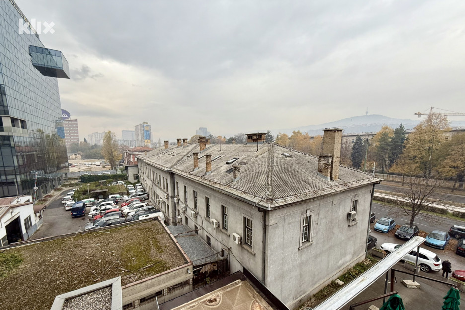 Sjedište MUP-a Novo Sarajevo, dvije zgrade čije je rušenje predviđeno (Foto: D. Š./Klix.ba)