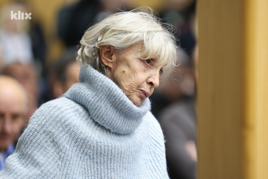 Jedna od građanki koja je postavila pitanje (Foto: I. L./Klix.ba)