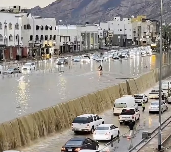 Nevrijeme u Saudijskoj Arabiji (Foto: Mreža X)