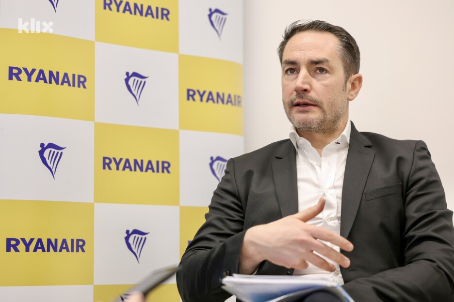 McGuinness apelovao na ukidanje aerodromskih taksi (Foto: I. L./Klix.ba)