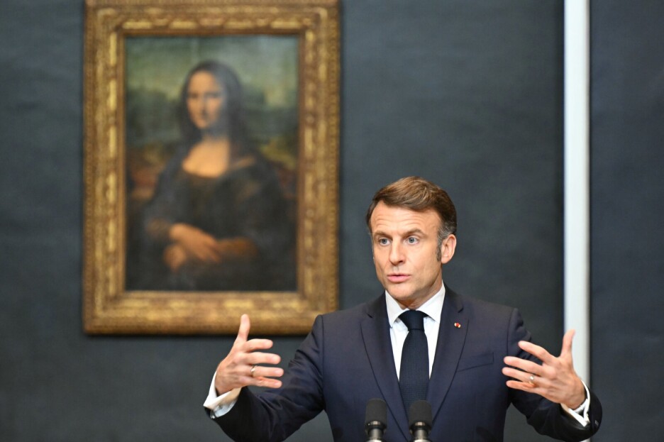 Macron je govorio o hitnoj potrebi ulaganja u muzej Louvre (Foto: EPA-EFE)