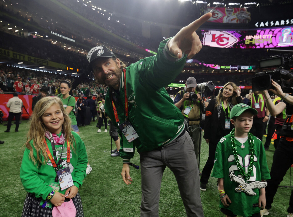 Bradley Cooper s kćerkicom Leom (Foto: Reuters)