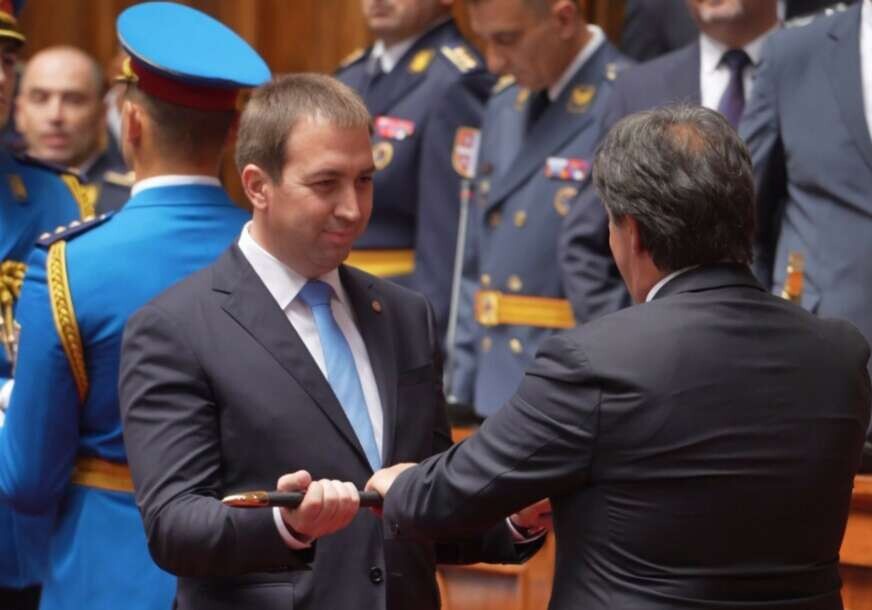 Kome bi služio, interesima BiH ili Srbije?