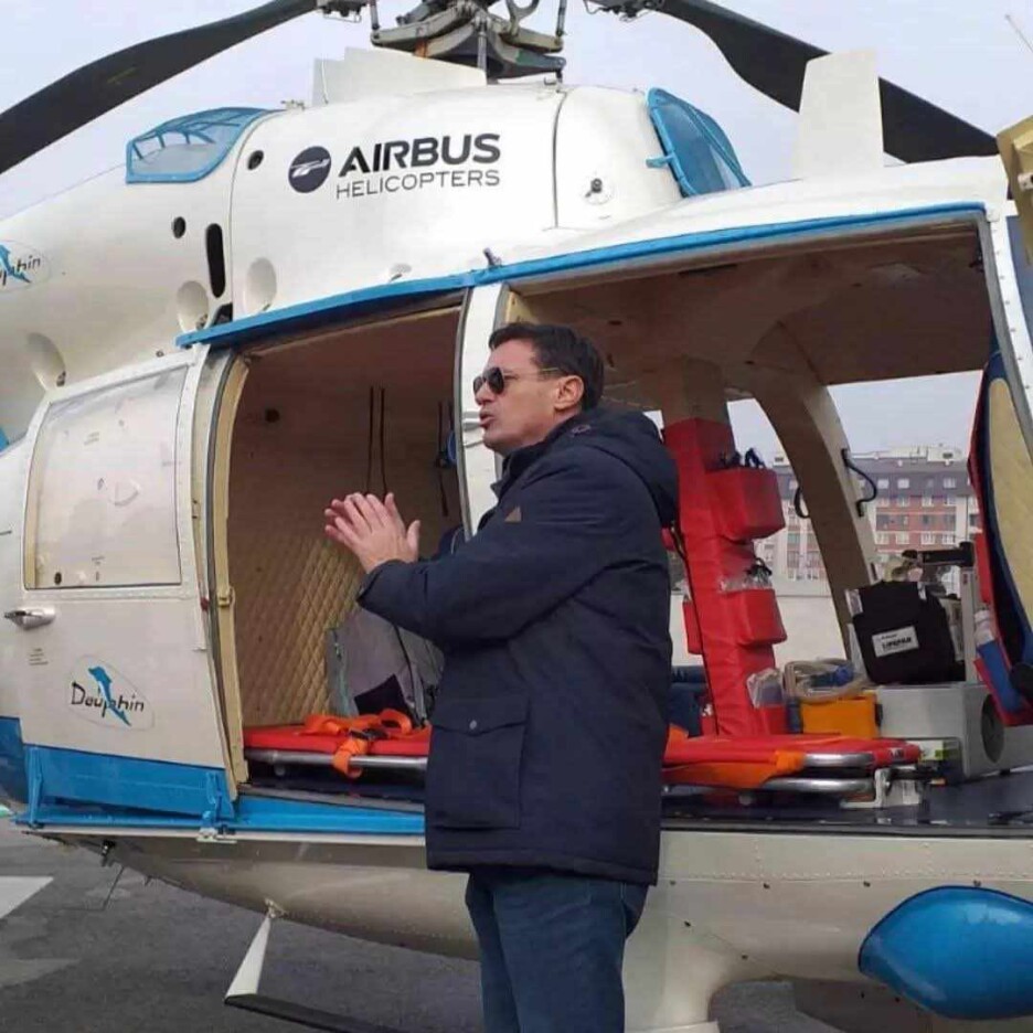 Dino Mahmutović, pilot iz Zenice, na prezentaciji Dauphina 2022. godine