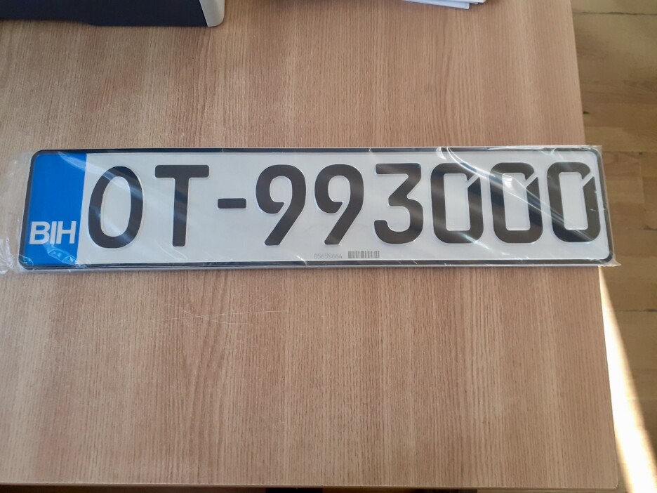 Specijalne tablice za oldtimere