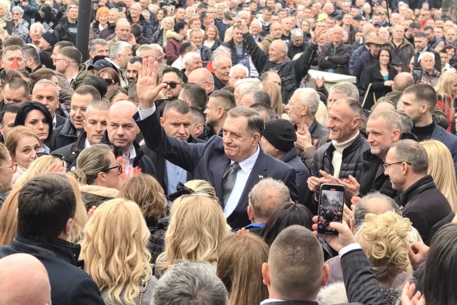 Dodik ispred NSRS