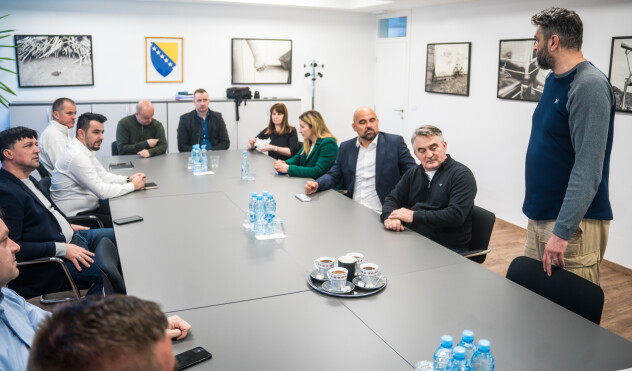 Posjeta Komšića Memorijalnom centru Srebrenica