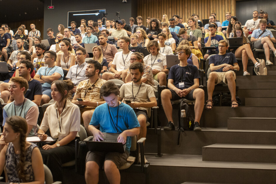 Eastern European Machine Learning (EEML)