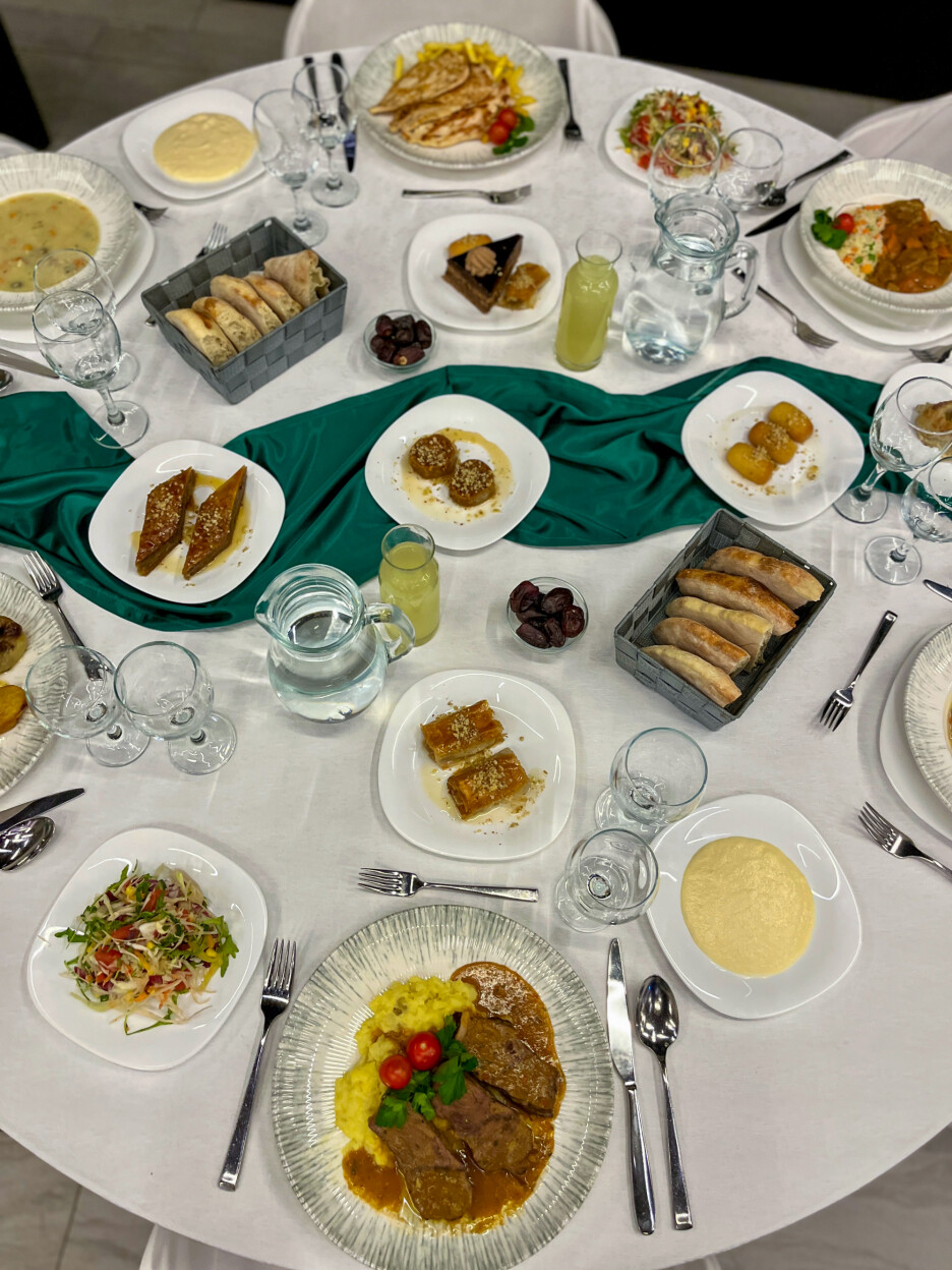 Bogata ramazanska ponuda u hotelima Hills i Hollywood te restoranu Sokak