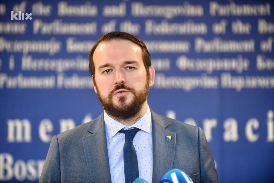 Federalni zastupnik Admir Čavalić (Foto: T. S./Klix.ba)