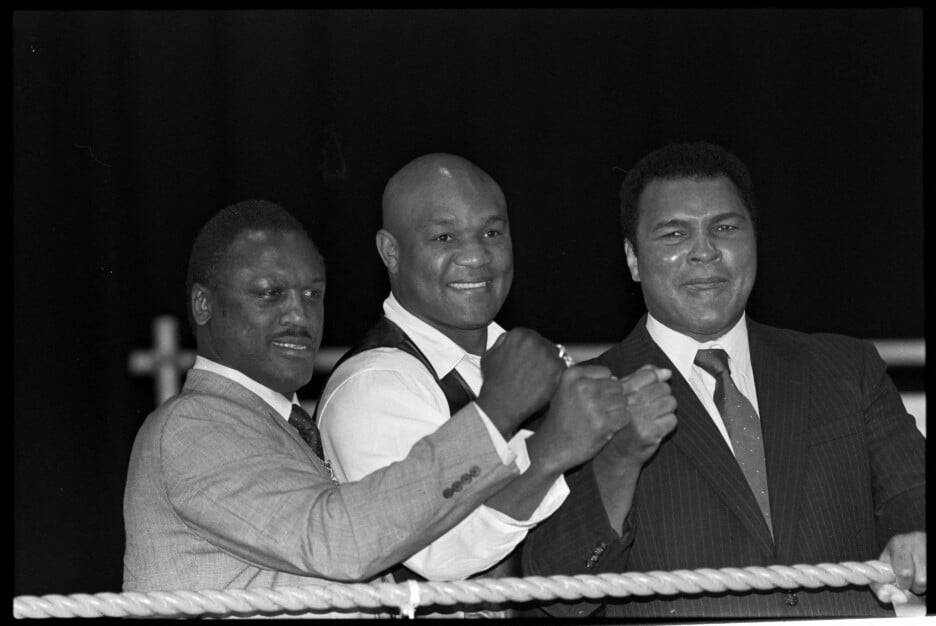 Joe Frazier, George Foreman dhe Muhammad Ali (Foto: Reuters)