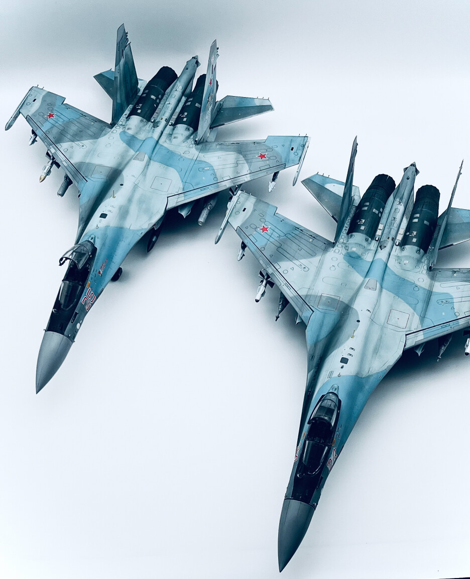 Great Wall Hobby Su-35S