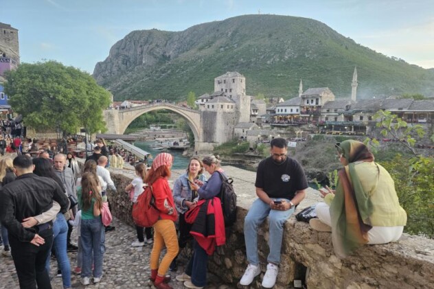 Turisti u Mostaru