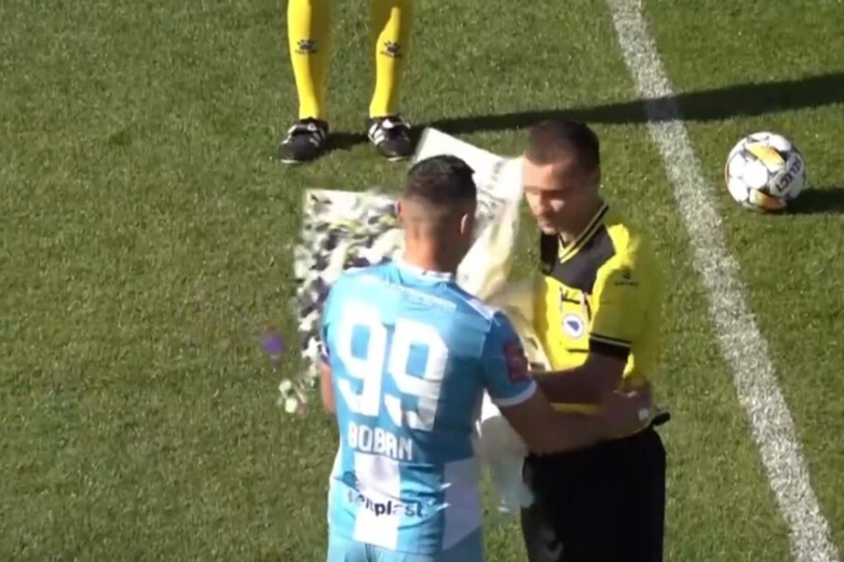 Peljto primio poklon HŠK Posušje (Foto: Screenshot)