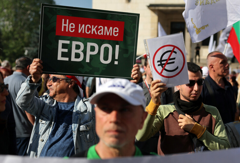 Protesti na ulicama (Foto: Reuters)