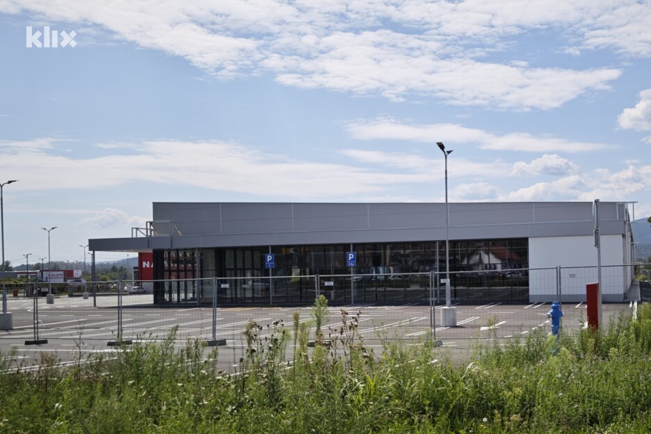 LIDL trgovina u Gračanici (Foto: E. M./Klix.ba)