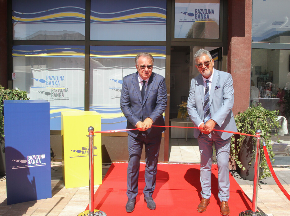 Nermin Nikšić, premijer FBiH i Borislav Trlin, predsjednik Uprave Razvojne banke FBiH