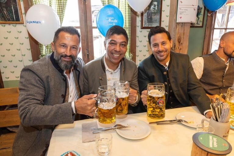 Salihamidžić sa Elberom i Pizzarrom (Foto: Twitter)