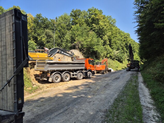 Utovar građevinskog materijala