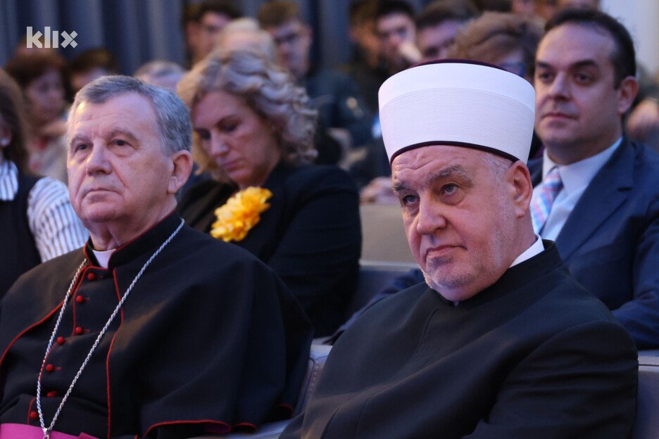 Nadbiskup metropolit vrhbosanski don Tomo Vukšić i Reisu-l-ulema Islamske zajednice u BiH Husein ef. Kavazović (Foto: FENA)