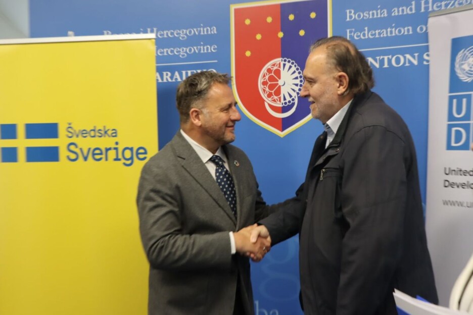 Renaud Meyer i Mladen Pandurević (Foto: Vlada KS)