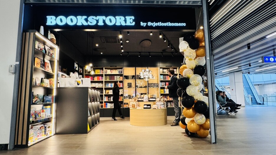 Bookstore na sarajevskom aerodromu