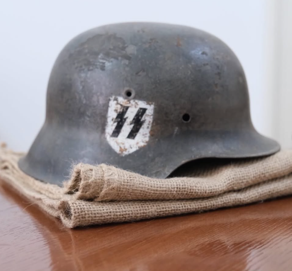 Šljem nacističke vojske koji je Košarac poslao Schmidtu