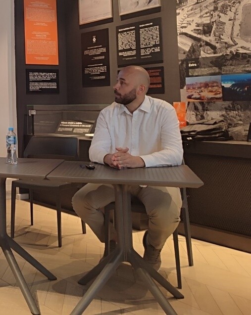 Arheolog Mirza Kapetanović