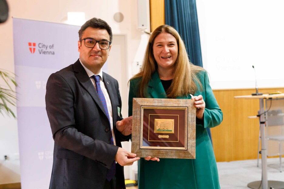 Novak i zamjenik gradonačelnika Sarajeva Predrag Puharić na konferenciji o digitalizaciji u Beču (Foto: Grad Beč)