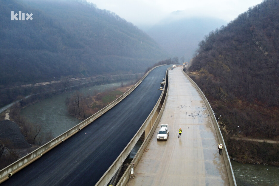 Jedan od mostova na dionici (Foto: E. M./Klix.ba)