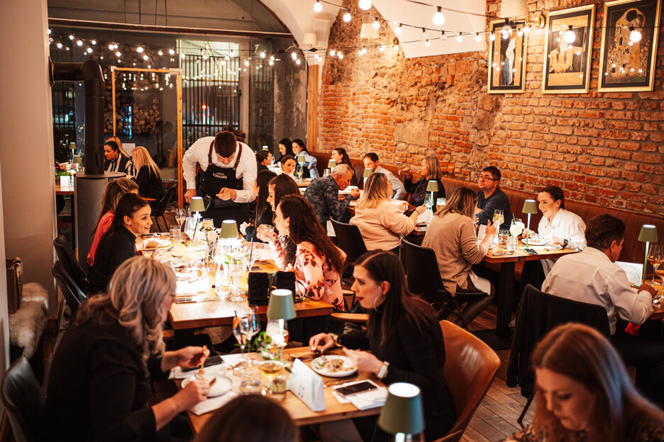 Nana Bistro & Café