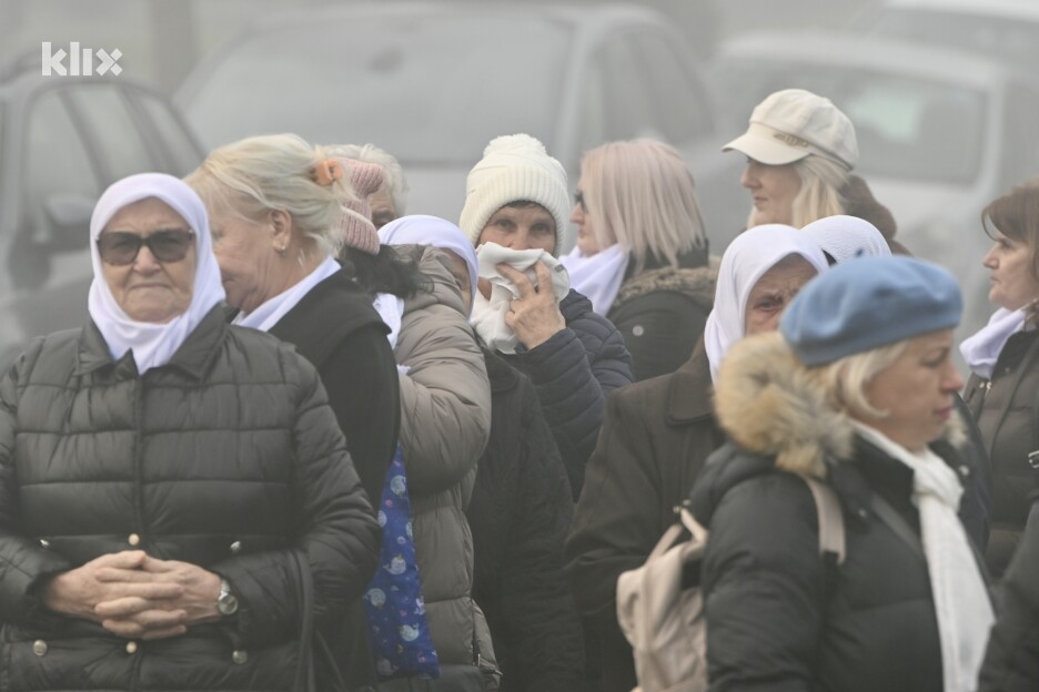 Porodice žrtava pred Sudom BiH (Foto: V. D./Klix.ba)