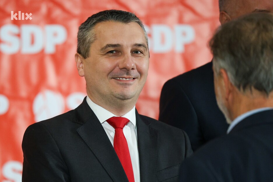 Federalni ministar raseljenih osoba i izbjeglica Nerin Dizdar (Foto: I. L./Klix.ba)