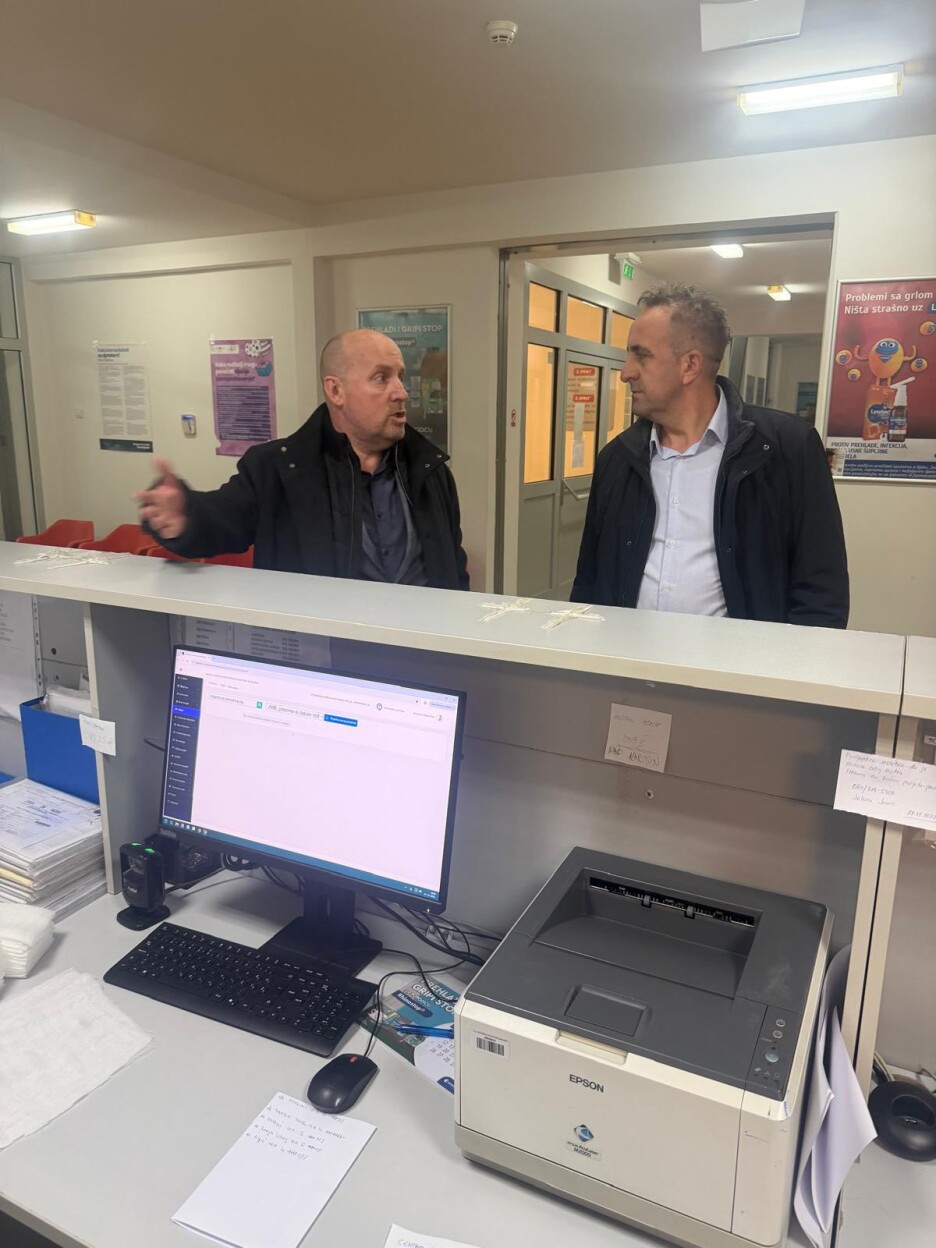 Kantonalni ministar zdravstva Enis Hasanović i direktor Doma zdravlja KS Elvedin Tatarević