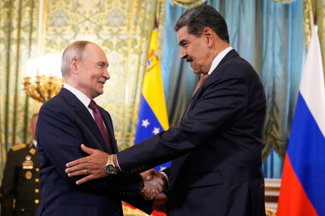 Ruski predsjednik Vladimir Putin je prošle godine dočekao venecuelanskog lidera Nicolasa Madura (Foto: Reuters)