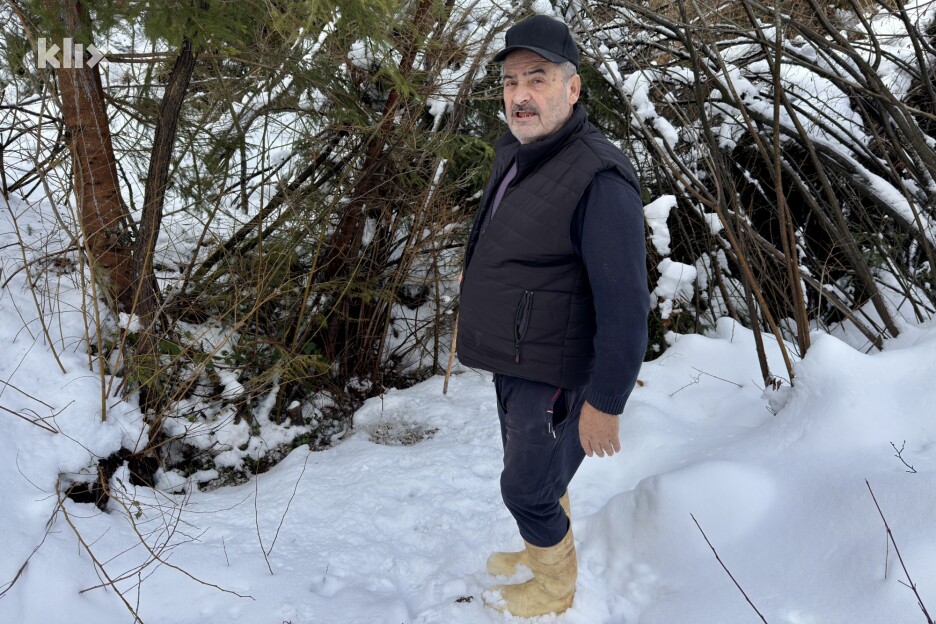Mještanin ne krije zabrinutost (Foto: I. Š./Klix.ba)