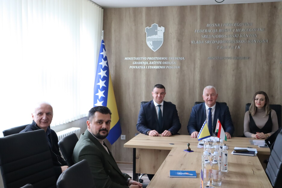 Potpisivanje ugovora o koncesiji (Foto: EP BiH)