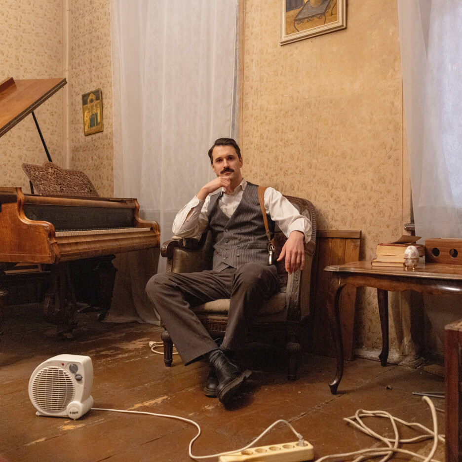 Ova kuća je postala pravi mali teatar sa svojim repertoarom (Foto: AP)