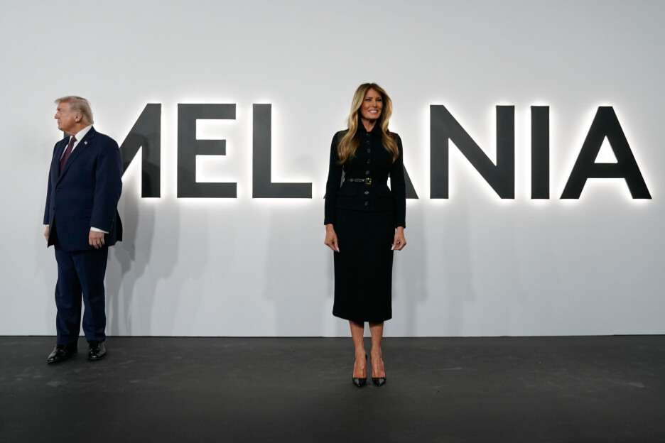 Donald i Melania Trump na premijeri njenog filma u Washingtonu (Foto: AP)