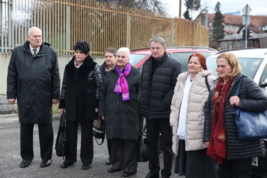Predstavnici udruženja žrtava rata (Foto: S. S./Klix.ba)