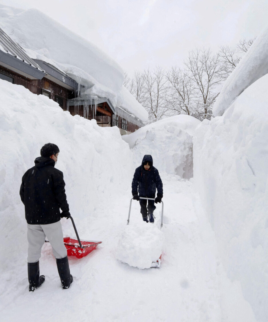 Ekstremno vrijeme, koje je počelo krajem prošlog mjeseca, poremetilo je javni prijevoz (Foto: Reuters)