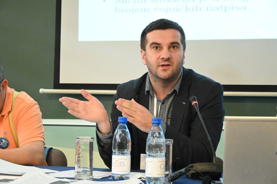 Profesor Almir Marić u novoj knjizi daje prikaz društva prije 2.000 godina (Foto: CeHis)