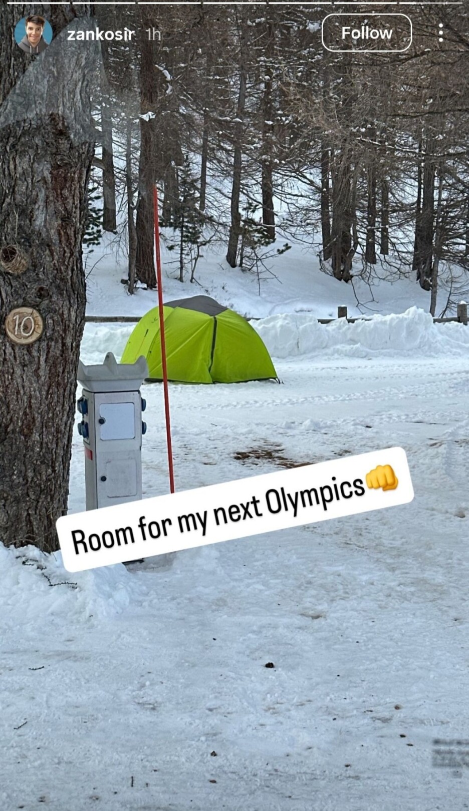 Zatim se našalio kako će na sljedećim Igrama spavati u šatoru (Foto: Instagram)